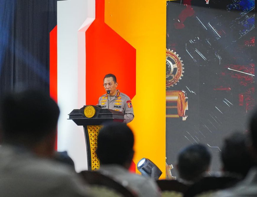 Kapolri Pastikan Personel Didukung Peralatan Maksimal